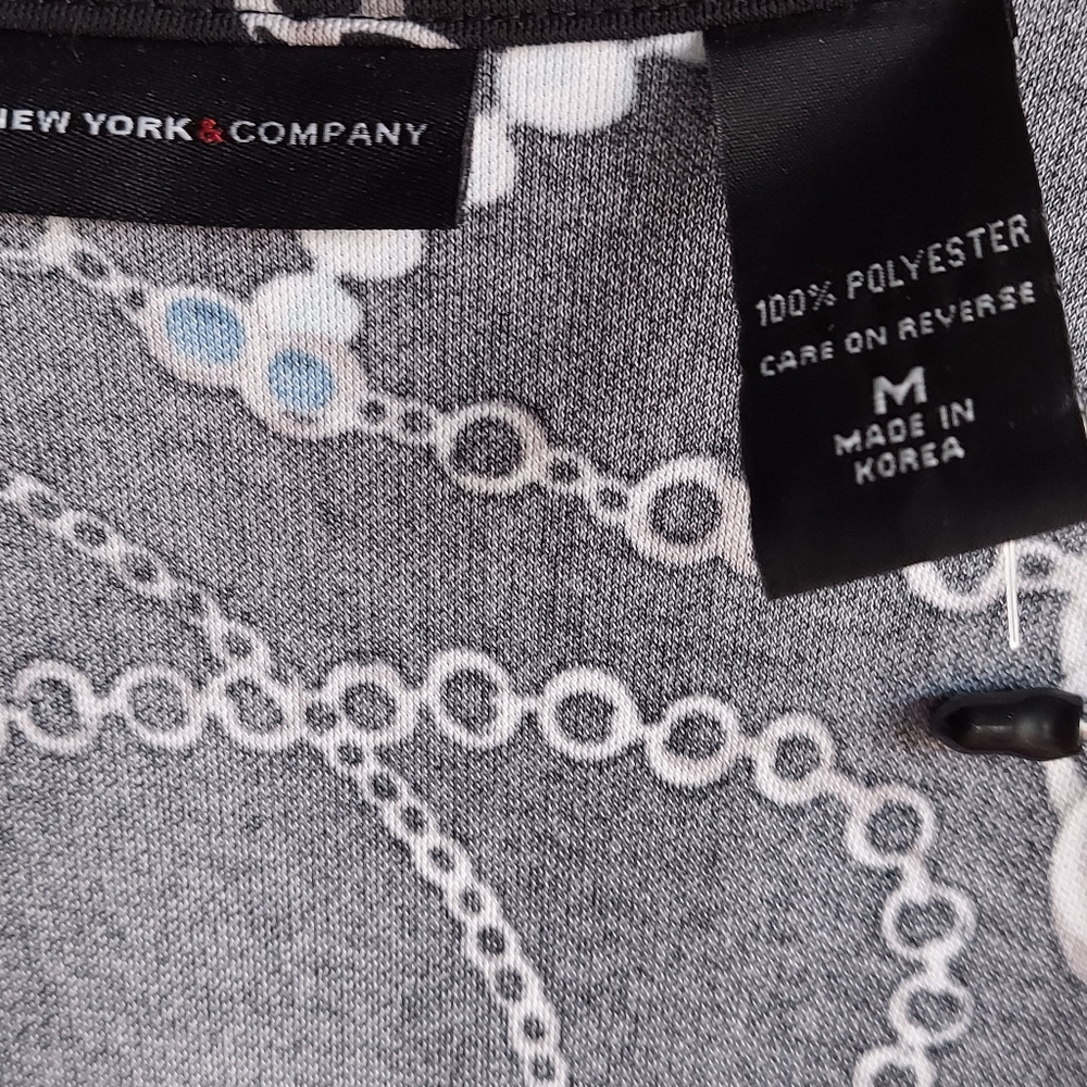 LAST CALL...New York & Company Wrap Dress - Picture 7 of 8